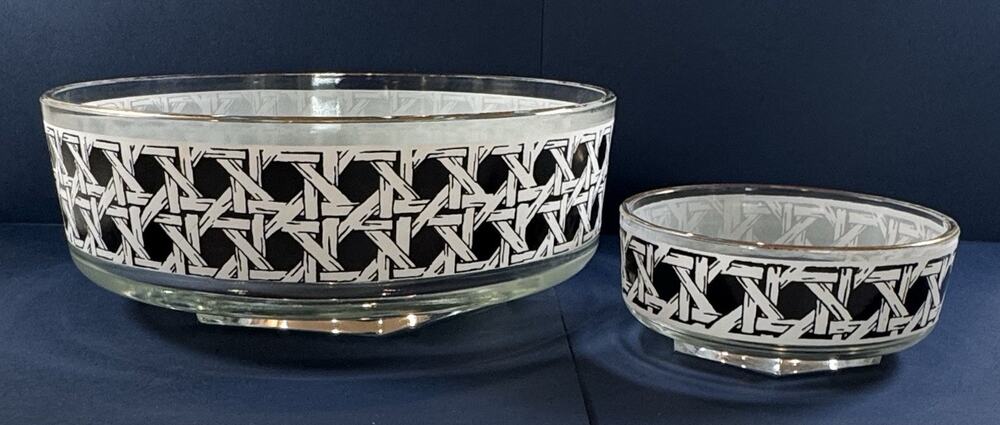 Vintage Georges Briard Cane Woven Glass Chip Dip Bowl Set Black White MCM 1960s